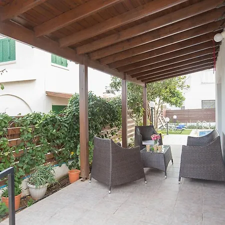 Willa The Complete Guide To Renting Your Exclusive Holiday In With Private Pool And Close To The Beach 1691