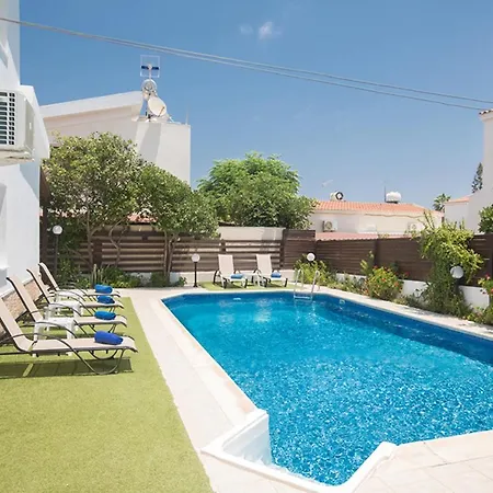 Villa The Complete Guide To Renting Your Exclusive Holiday In With Private Pool And Close To The Beach 1691 *